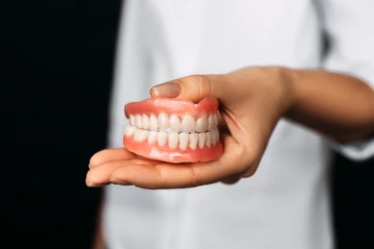 Dentures (Partial/Complete)